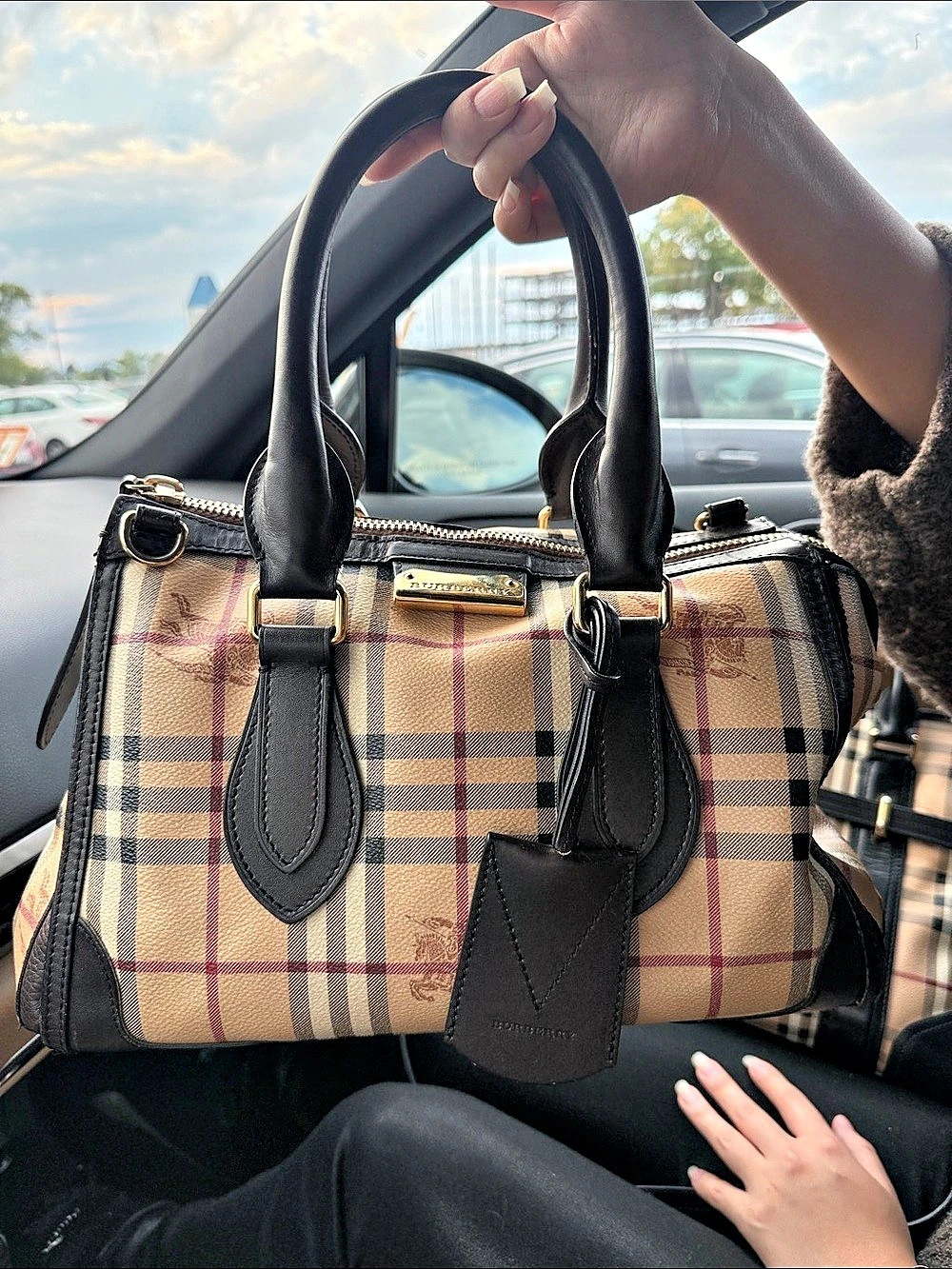 Burberry House Check Canvas Medium Manor Bag Plaid Satchel Brown & Black